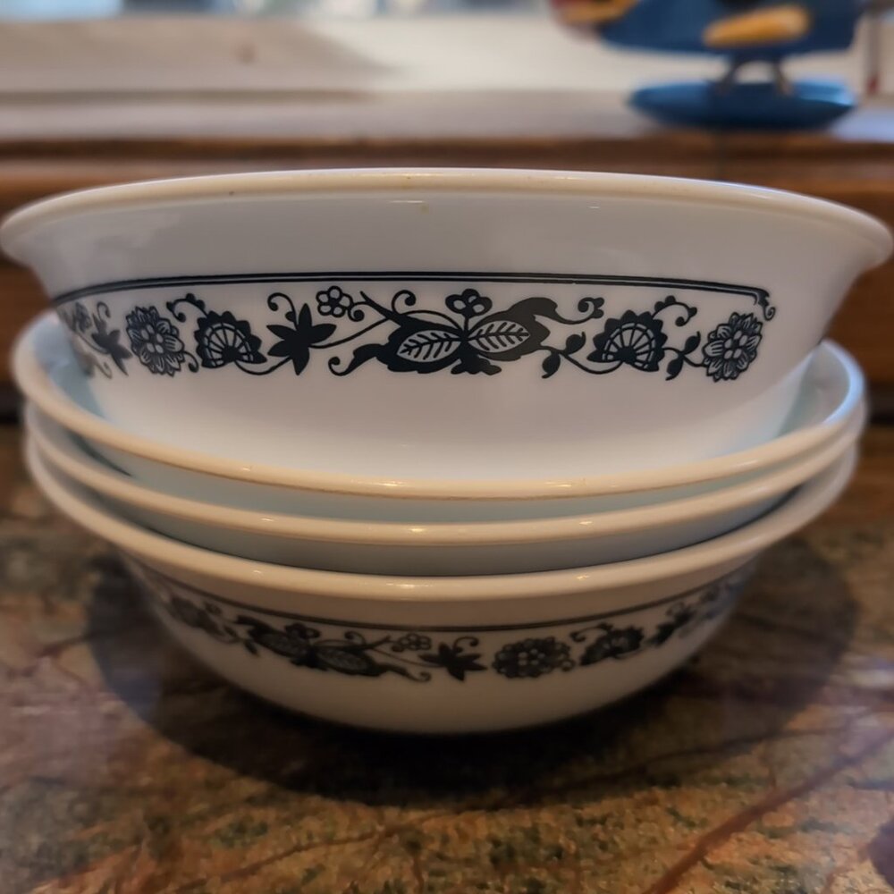 4 Corelle OLD TOWN Blue Onion Cereal Soup Bowls 6 1/4" Set Of 4 vintage coupe